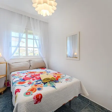 Apartamento Valmar Vista Oceano , Parking Guía de Isora